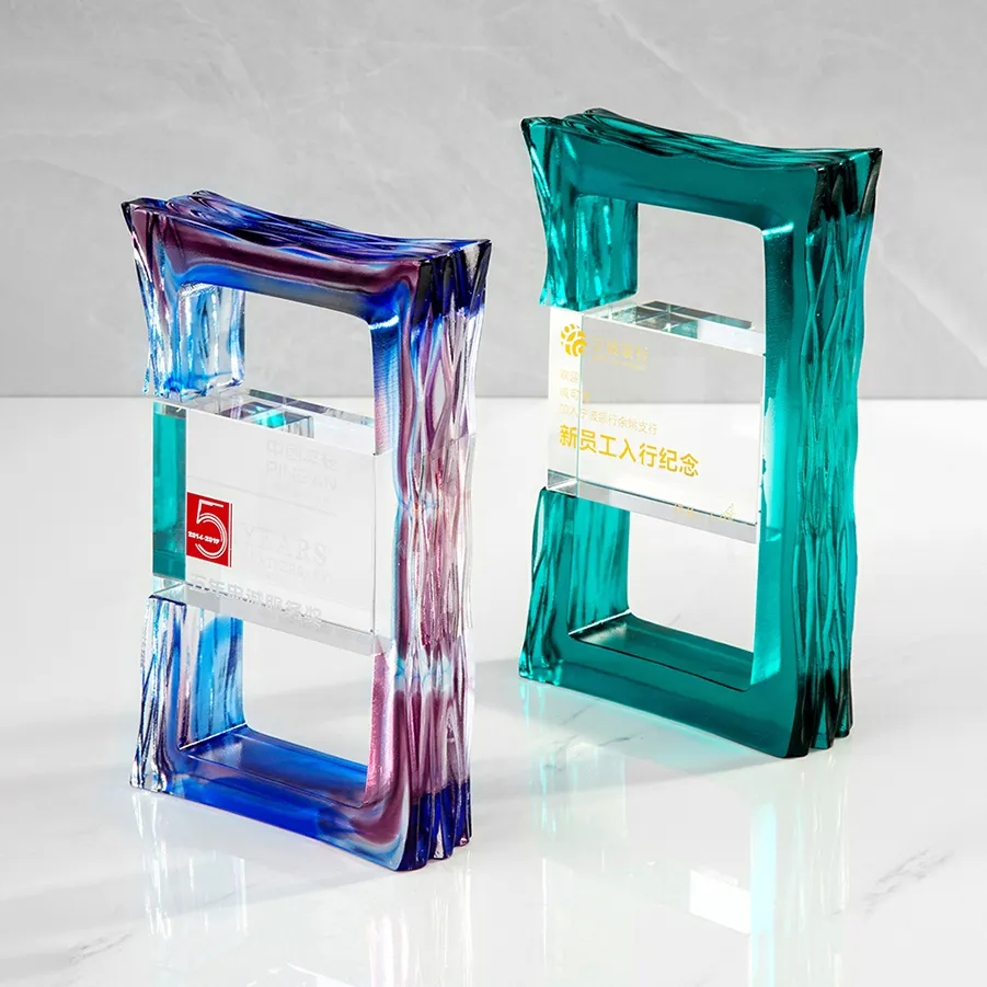 Trofeo de cristal con logotipo personalizado grabado, trofeo de cristal y premios por recuerdo, diseño moderno de moda, copa de cristal