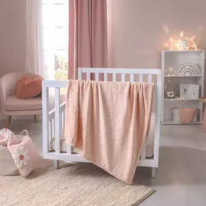 Manta Ligera para Cuna de Bebé Florencia Vianney, Diseño Minimalista, 0-3 Años, Material Textil - Product Image 3