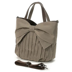 Sac fourre-tout portable en nylon, sac à main de haute qualité et tendance avec poche et bandoulière réglable - Product Image 5