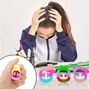 Anneaux de compression en silicone pour les mains, anneaux de préhension arc-en-ciel à ventouse, jouet anti-stress - Product Image 5