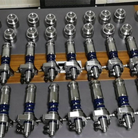 Machine de moulage par compression de bouchons de bouteilles en plastique rotative automatique de haute qualité à 12, 18, 24, 36 cavités