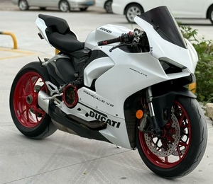 ใช้สำหรับดูคาติ V2.890cc ปี <span class=keywords><strong>2021</strong></span> มอเตอร์ไซค์สปอร์ตมือสองคุณภาพสูง - Product Image 1