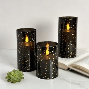 <span class=keywords><strong>Bougie</strong></span> LED sans flamme avec un motif floral à pois dorés, <span class=keywords><strong>bougie</strong></span> LED à piles avec une <span class=keywords><strong>grande</strong></span> télécommande noire - Product Image 1