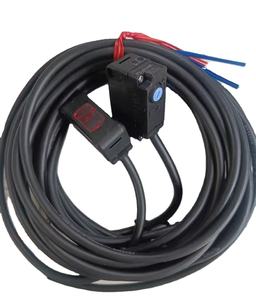 KEYENCE PZ-G51N ประเภทสายส่งสัญญาณแบบสี่เหลี่ยม, NPN - Product Image 1