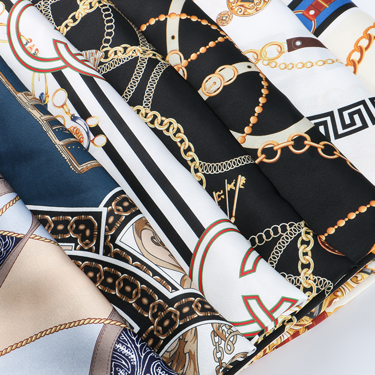 В наличии, индивидуальный дизайн, полиэфирная сатиновая шифоновая ткань с цифровым принтом для пижамы