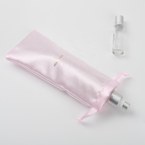 Wholesale Pink <b>White</b> Satin Make up Cosmetic Hair Packaging <b>Bags</b> for Hair Extensions - Product Image 4