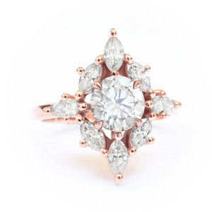 Anello tonalità rosa da donna, elegante accessorio per proposta di matrimonio, festa, matrimonio, regalo alla moda - Product Image 1