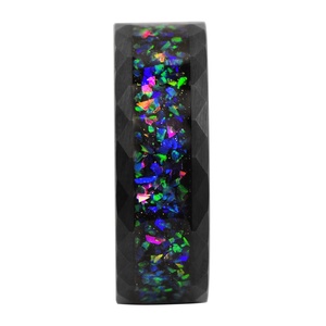 Bague de fiançailles en tungstène noir martelé 8MM avec incrustation d'<span class=keywords><strong>opale</strong></span> concassée et d'<span class=keywords><strong>opale</strong></span> galaxie, vente en gros de bijoux - Product Image 4