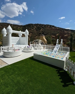 Ensemble de jeux doux pour enfants en gros personnalisé, équipement de manège doux, <span class=keywords><strong>location</strong></span> de terrain de jeux, ensemble de jeux doux blanc populaire - Product Image 1