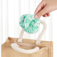Bonnet de douche jetable non tissé, bonnet en plastique imperméable et moelleux, adapté aux spas, aux salons de coiffure et au nettoyage domestique