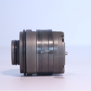 Bomba de paletas Jingjin Beijing-Tianjin: Cuerpo de bomba con bridas y accionamiento eléctrico de nivel cuantitativo - Product Image 1