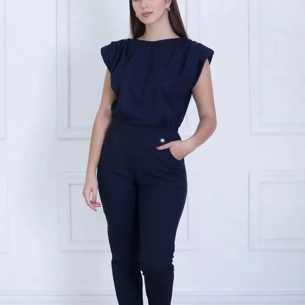 Pantalones rectos con precio de fábrica al por mayor, ropa de trabajo para mujer, conjunto de uniformes médicos de enfermería TRS para clínica dental de Vietnam