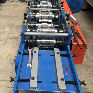 Con lăn lắp ráp extrude nhôm màn trập <span class=keywords><strong>slat</strong></span> cuộn hình thức hồ sơ làm kim loại gấp khung cửa máy - Product Image 4