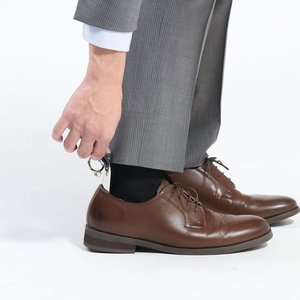Calzador de acero inoxidable con mango de 10 cm de largo, elevador de zapatos metálico para personas mayores y mujeres embarazadas, con funda protectora de cuero. - Product Image 4