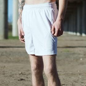 Short de gymnastique unisexe Short en maille personnalisé de haute qualité pour la course à pied Basketball Gym Sports en vrac Vente en gros Fabricant de vêtements de sport - Product Image 3