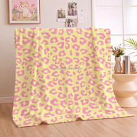 Couverture en flanelle douce en microfibre rose à pois animaux, confortable et chaude, pour la décoration de chambre de filles, couverture de sieste