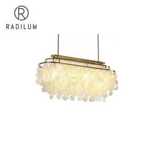 Lampe suspendue de style carillon à vent en fer et coquillages naturels, LED, CE, de luxe, pour restaurant nordique et salon - Product Image 1