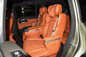 2025 Rox 01 SUV Ibrido Bianco <span class=keywords><strong>7</strong></span> <span class=keywords><strong>Posti</strong></span> <span class=keywords><strong>con</strong></span> Opzioni Complete Edizione Inglese-Araba Prezzo Pestone negli EAU - Product Image 5