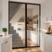 Fabricant de portes accordéon PC à marque privée, taille personnalisée, cloison pliante transparente en cristal imperméable pour projets commerciaux