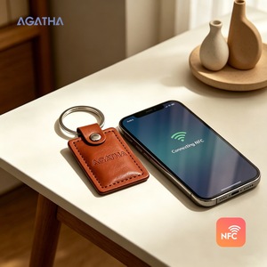 Porte-clés NFC en cuir personnalisé avec étiquette Instagram intelligente Ntag213 Ntag215, <span class=keywords><strong>carte</strong></span> <span class=keywords><strong>de</strong></span> visite gaufrée pour homme - Product Image 2
