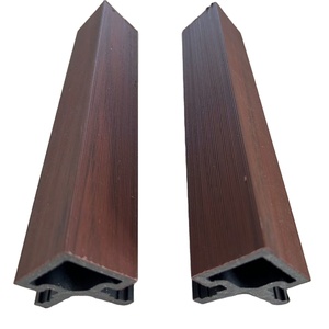 Profilé <span class=keywords><strong>de</strong></span> finition pour revêtement mural cannelé, panneau mural co-extrudé, couvre-bordure, profilé d'angle pour revêtement mural en WPC - Product Image 1