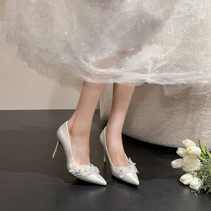 Silk <b>White</b> Flower 2025 Wedding Bridal Shoes Temperament Dress 7CM/9CM Ladies <b>Heels</b> - Product Image 2