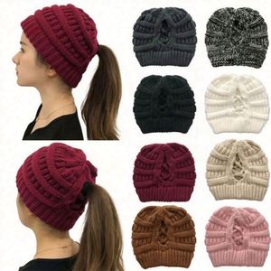 Cache-oreilles polyvalents pour femme, bonnet en laine tricoté, automne et hiver, multicolore, avec ouverture arrière pour le voyage - Product Image 3
