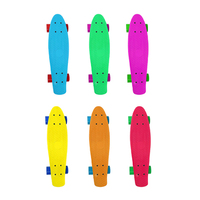 Scooters à quatre roues du fabricant principal Snake Board Skateboard Deck Adult PU Material pour débutants