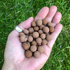 Hydroponic Growing Media Expanded Clay Pebbles Leca Balls for Horticulture Planting - Product Image 3