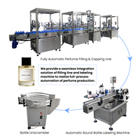 Machine de production de conditionnement et d'emballage de parfums et cosmétiques entièrement automatique pour flacons de 100 ml, avec remplissage, sertissage et bouchage