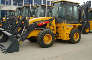 Retroexcavadora CM860H de 2.5t de Marca China con Alta Calidad en Venta - Product Image 2