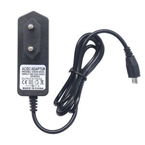 อะแดปเตอร์แปลงไฟ AC ซ็อกเก็ตไมโคร USB 2.5A 5V แบบสากลพร้อมการป้องกันและ QC2.0 otp/ocp - Product Image 3