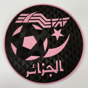 Biểu tượng tùy chỉnh 3D dập nổi TPU nhãn cao su đổ xô Silicone vá in nhãn quần áo PVC <span class=keywords><strong>tag</strong></span> nhãn vá - Product Image 4