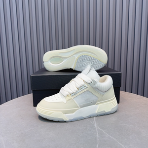 Zapatillas deportivas de caña alta con aumento de altura, puntera perforada, logo en relieve, parte superior de cuero, forro de malla, entresuela de goma, EVA, Amiris - Product Image 6