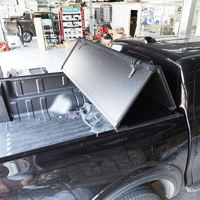 Accessoires automobiles : Housses de benne souples et rigides (tri-pliantes) pour Chevrolet Silverado 2019-2022