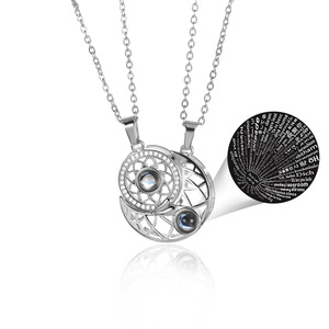 Collier de projection Soleil Lune Étoile, bijoux de fiançailles transfrontaliers, nouveau collier '<span class=keywords><strong>Je</strong></span> <span class=keywords><strong>t</strong></span>'<span class=keywords><strong>aime</strong></span>' en 100 langues pour hommes et femmes - Product Image 5