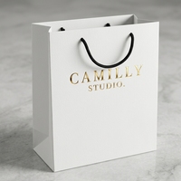 Emballage personnalisé en carton pour bijoux, chaussures, vêtements, sac en papier avec logo personnalisé