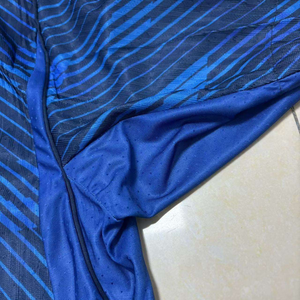 <span class=keywords><strong>Maillot</strong></span> de l'équipe nationale de <span class=keywords><strong>France</strong></span> 2026 # 10 Maillots de football Kylian Mbappé, édition joueur domicile et extérieur, personnalisables - Product Image 3