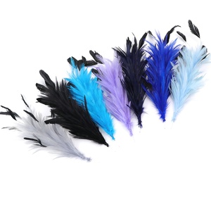 Plumes de poulet teintes de haute qualité de 30 cm (12 pouces) pour fleurs en fil métallique, idéales pour coiffes, chapeaux, corsages, et projets DIY avec motifs teints - Product Image 3