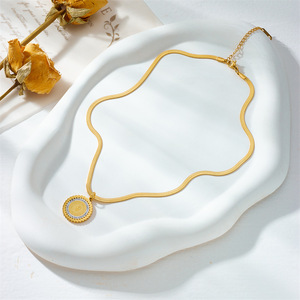 European American Retro Portrait Diamond Round Pendant Snake Chain Necklace Unisex Everyday Wear Gold - Product Image 3