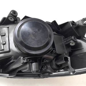 Faro Alogeno OEM per <span class=keywords><strong>SKODA</strong></span> <span class=keywords><strong>Fabia</strong></span> 12-14 Nuovo Lampada Anteriore 12V Ricambi Copertura Faro Fendinebbia Luce Auto - Product Image 4