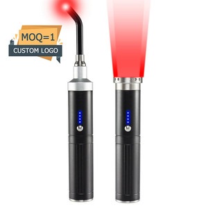 Varita de terapia de luz roja recargable con logotipo personalizado, Linterna de mano, antorcha de terapia de luz roja para uso doméstico - Product Image 1