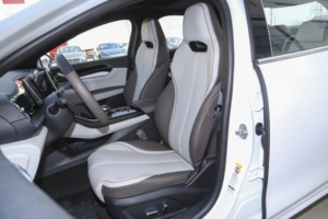 BYD di alta qualità Qin più auto usate con guida a sinistra ibrida da 2023 DM-I da 1,5l FWD - Product Image 6