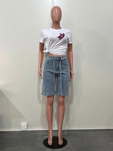 Pantaloni Estivi Eleganti 2026 da Donna Taglia S-2XL, <span class=keywords><strong>Jeans</strong></span> <span class=keywords><strong>in</strong></span> Denim <span class=keywords><strong>con</strong></span> Diamanti a Lunghezza Media - Product Image 4