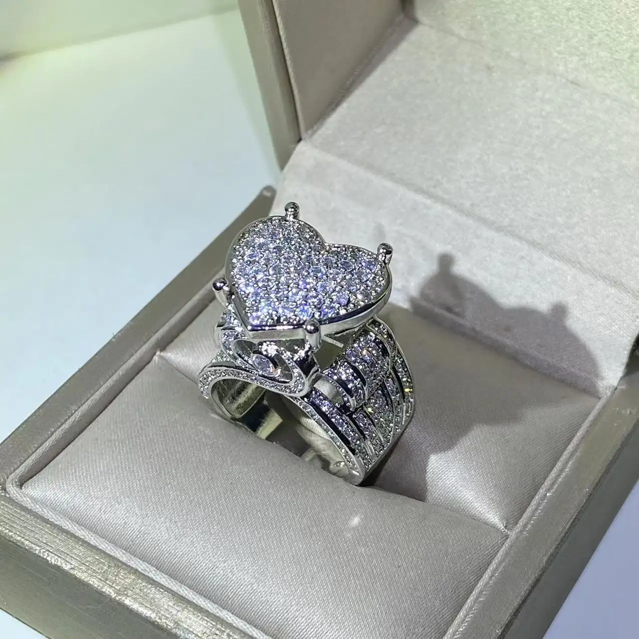 Fashion Jewelry KYRA0221 Luxury Exaggerate Small Zircon Rings Jewelry For Women
