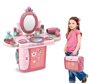 Set de Belleza 3 en 1 para Niñas, Maleta de Juguete con Tocador y Set de Maquillaje de Plástico - Product Image 1