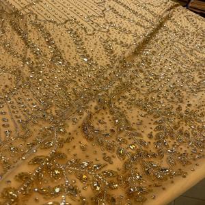 Tissu <span class=keywords><strong>en</strong></span> dentelle perlée brodée à la main, léger et de qualité supérieure, avec sequins et <span class=keywords><strong>maille</strong></span>, 100 % polyester, <span class=keywords><strong>tricot</strong></span>é bio, écologique, 110 GSM, pour mariée - Product Image 1