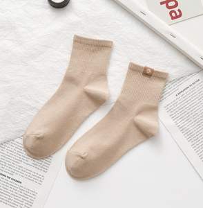 कस्टम एथलेटिक मोजे फैशन बुना हुआ लेबल चालक दल खेल महिलाओं को सस्ते परिपक्व उच्च गुणवत्ता वाले मोजे - Product Image 4