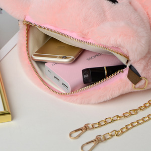 Nouveau Sac Bandoulière en Peluche Tendance - Sac à Bandoulière Arc-en-ciel Chat pour Femme, Sac <span class=keywords><strong>de</strong></span> Téléphone Portable en Fourrure Mignon, Pochette Féminine - Product Image 4