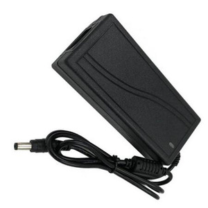 <span class=keywords><strong>JBL</strong></span> Adaptateur d'alimentation <span class=keywords><strong>pour</strong></span> haut-parleur <span class=keywords><strong>Chargeur</strong></span> 18v 3a 5.5*2.5 Adaptateur d'alimentation électrique <span class=keywords><strong>pour</strong></span> port CC - Product Image 1